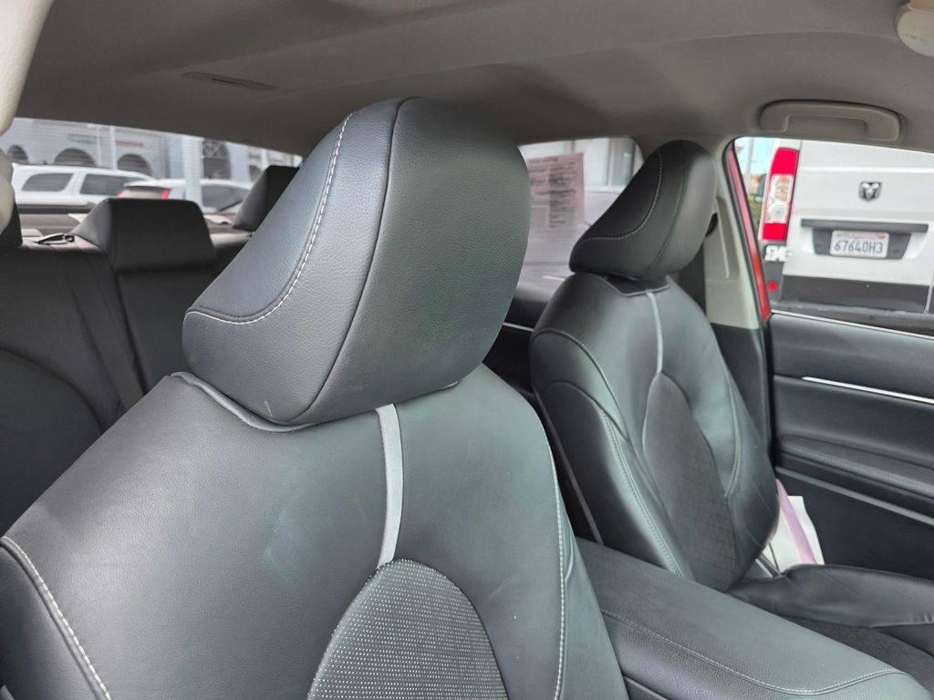2019 Toyota Camry XSE