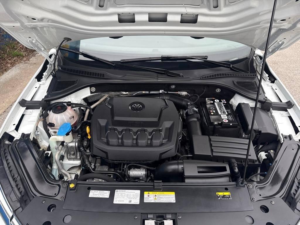 2022 Volkswagen Passat 2.0T SE